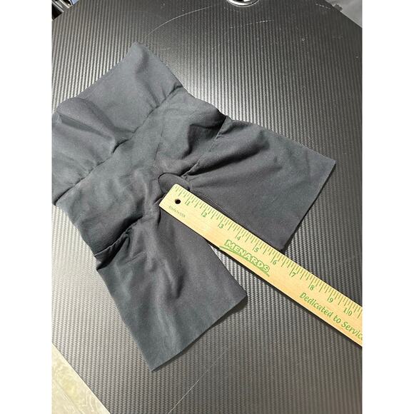 Assets By Spanx Mid Thigh Shaper Shorts Black Size Small - Picture 6 of 12